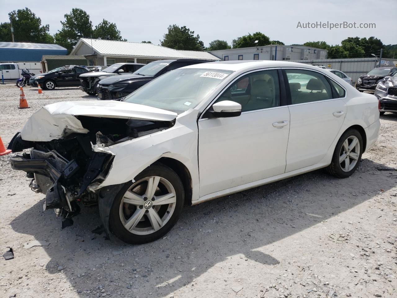 2013 Volkswagen Passat Se White vin: 1VWBH7A34DC056110