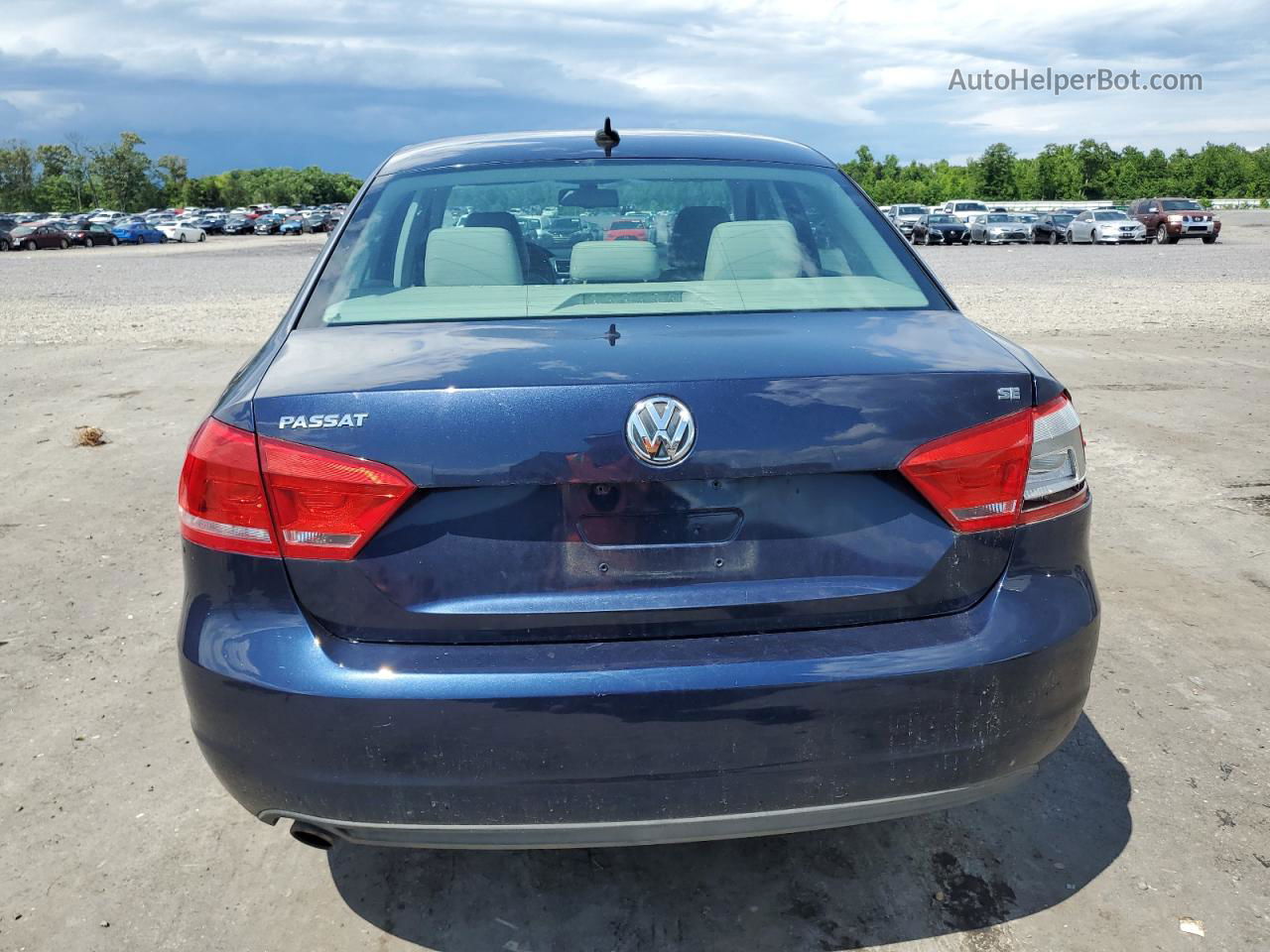 2013 Volkswagen Passat Se Blue vin: 1VWBH7A34DC141075