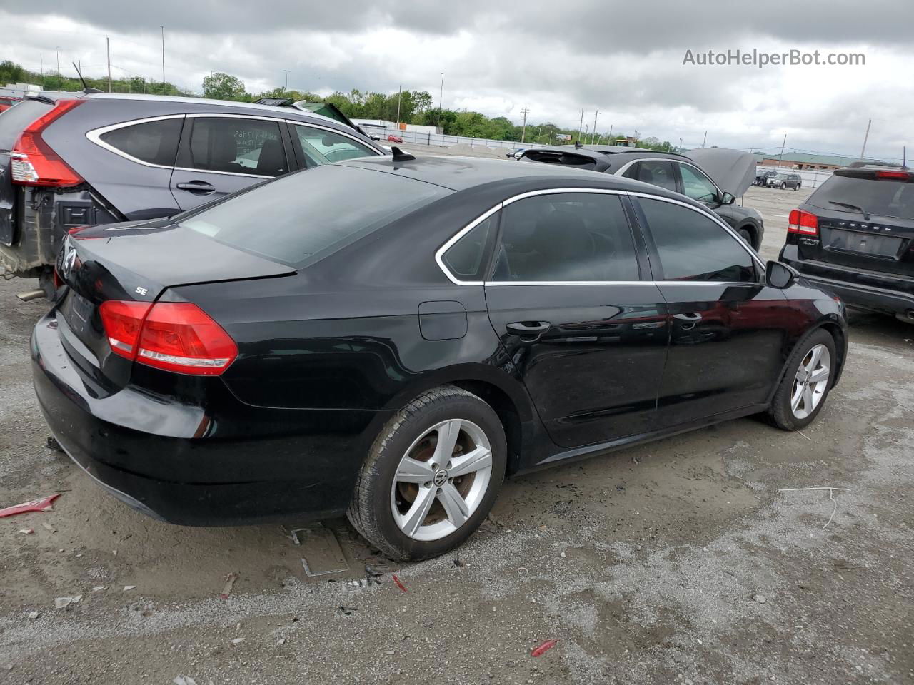 2012 Volkswagen Passat Se Black vin: 1VWBH7A36CC058004