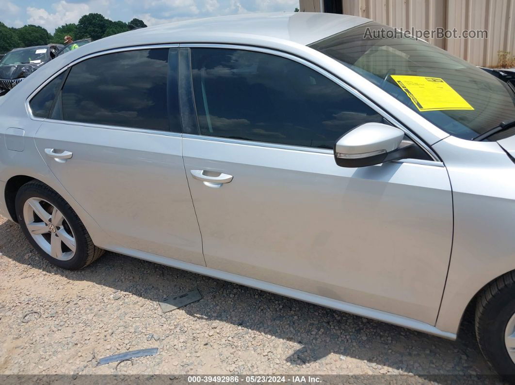 2014 Volkswagen Passat 2.5l Se Silver vin: 1VWBH7A36EC019416