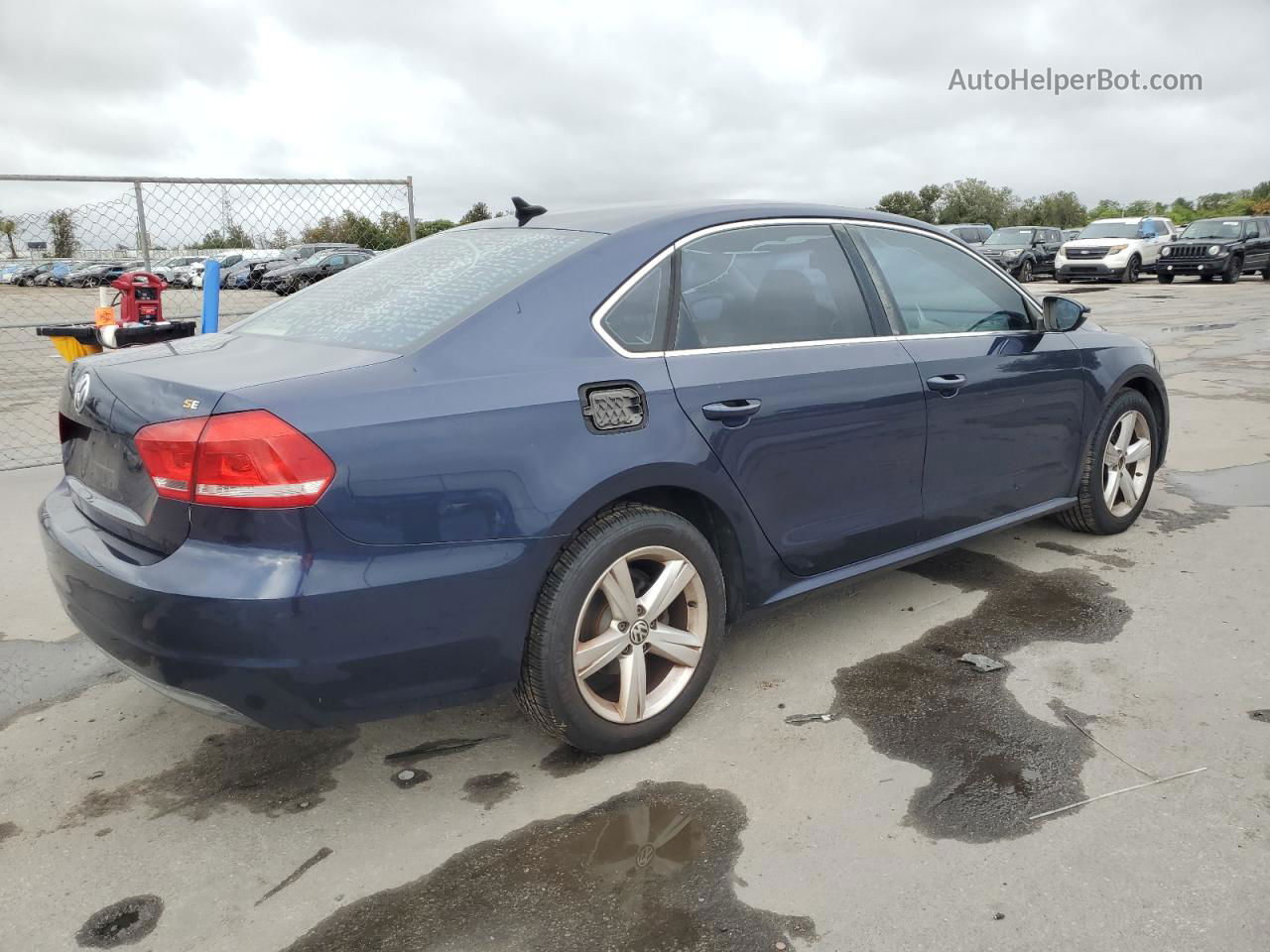 2012 Volkswagen Passat Se Blue vin: 1VWBH7A37CC065723