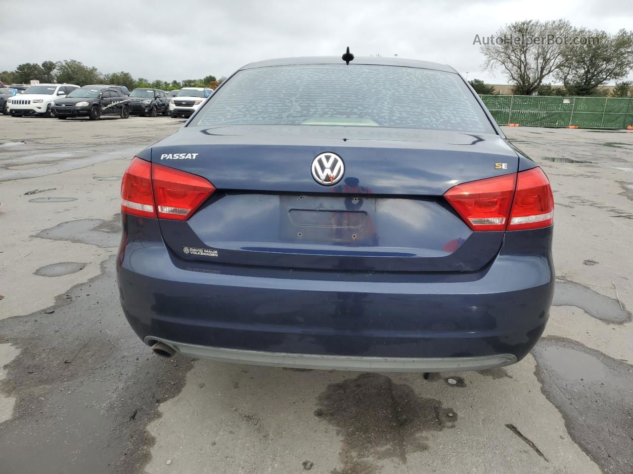 2012 Volkswagen Passat Se Blue vin: 1VWBH7A37CC065723