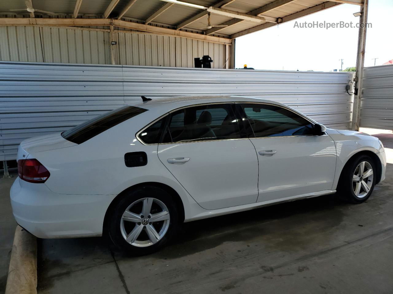 2012 Volkswagen Passat Se White vin: 1VWBH7A38CC076410