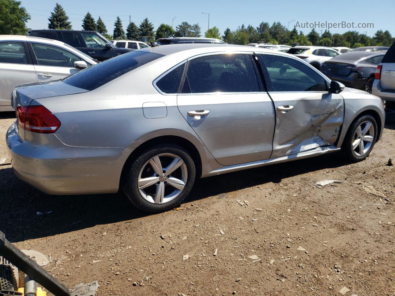 2012 Volkswagen Passat Se Серебряный vin: 1VWBH7A38CC090128