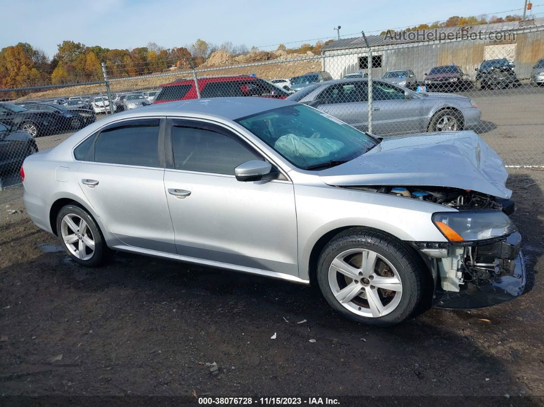 2013 Volkswagen Passat 2.5l Se Silver vin: 1VWBH7A39DC003080