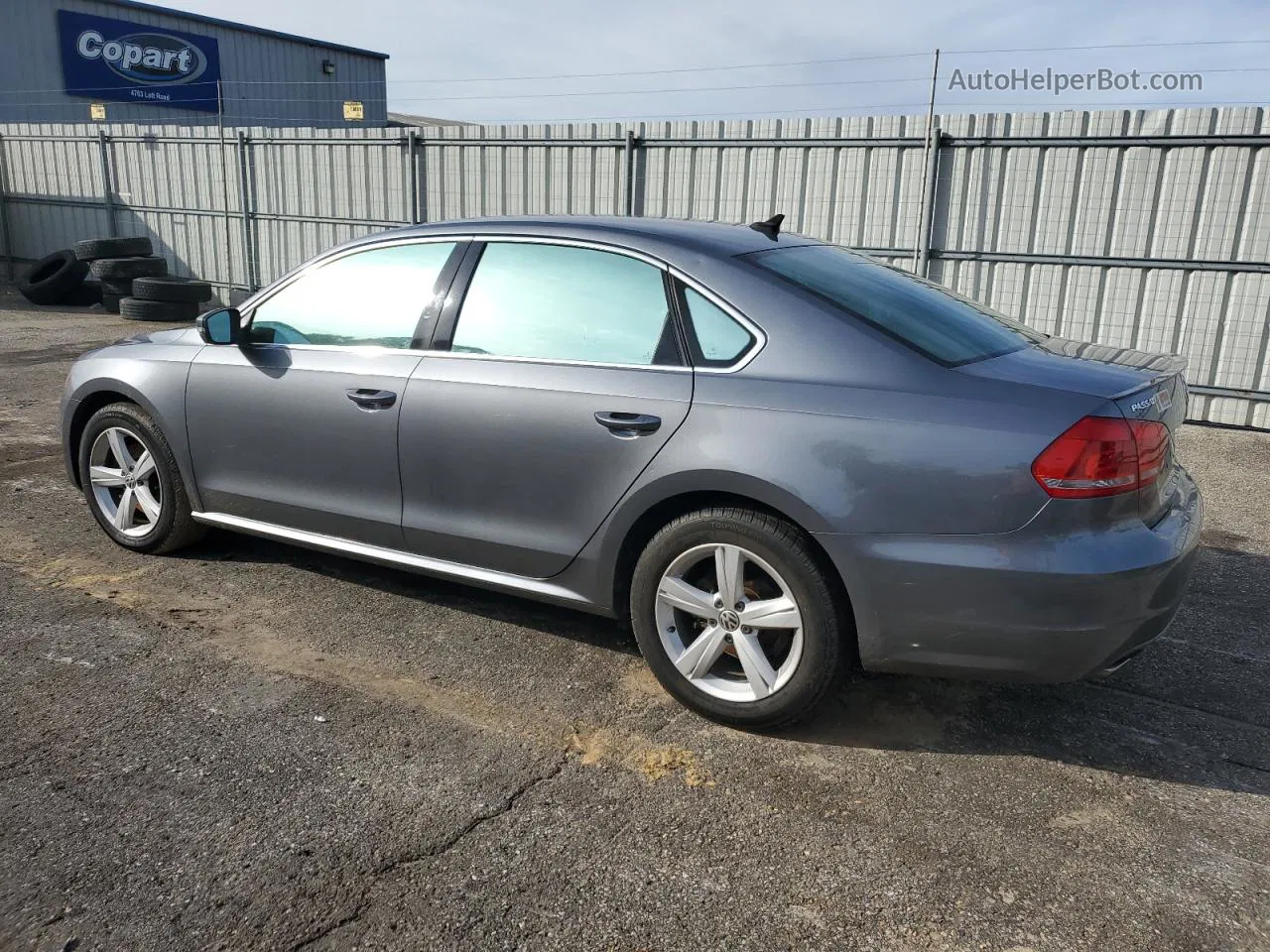 2013 Volkswagen Passat Se Gray vin: 1VWBH7A3XDC030255