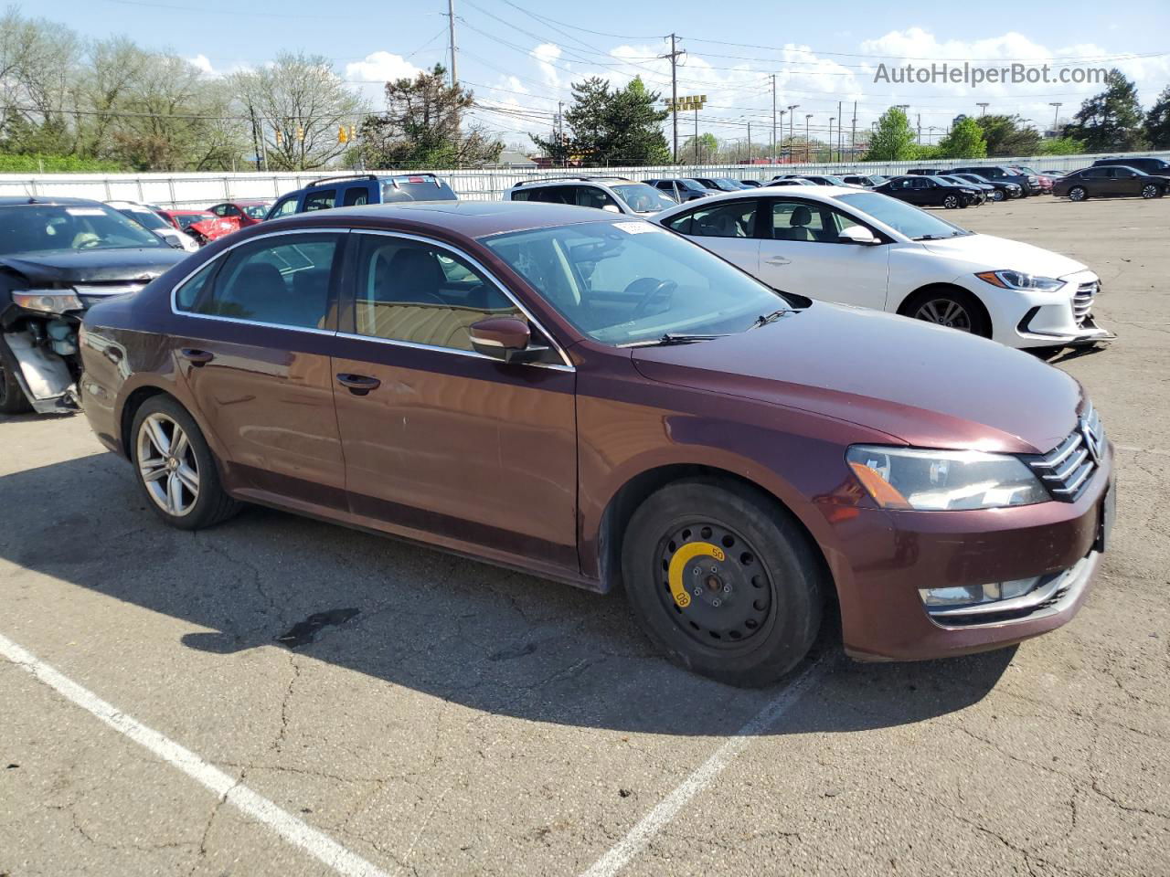 2013 Volkswagen Passat Se Burgundy vin: 1VWBM7A37DC120023