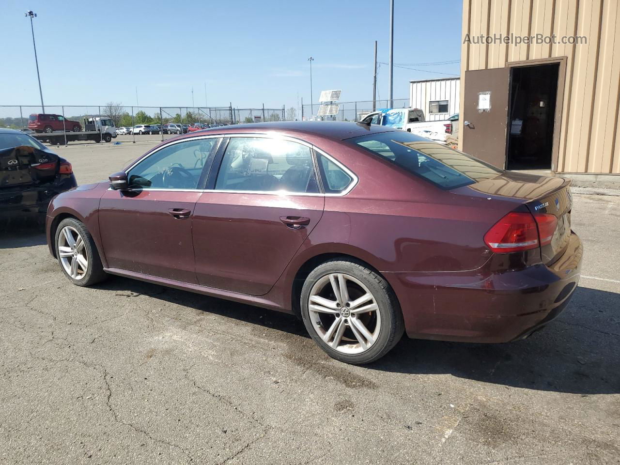 2013 Volkswagen Passat Se Burgundy vin: 1VWBM7A37DC120023