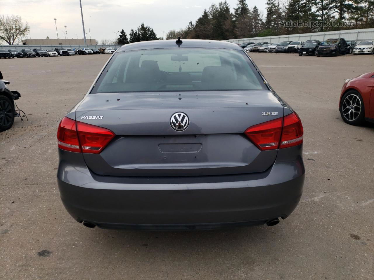 2013 Volkswagen Passat Se Gray vin: 1VWBM7A38DC082222