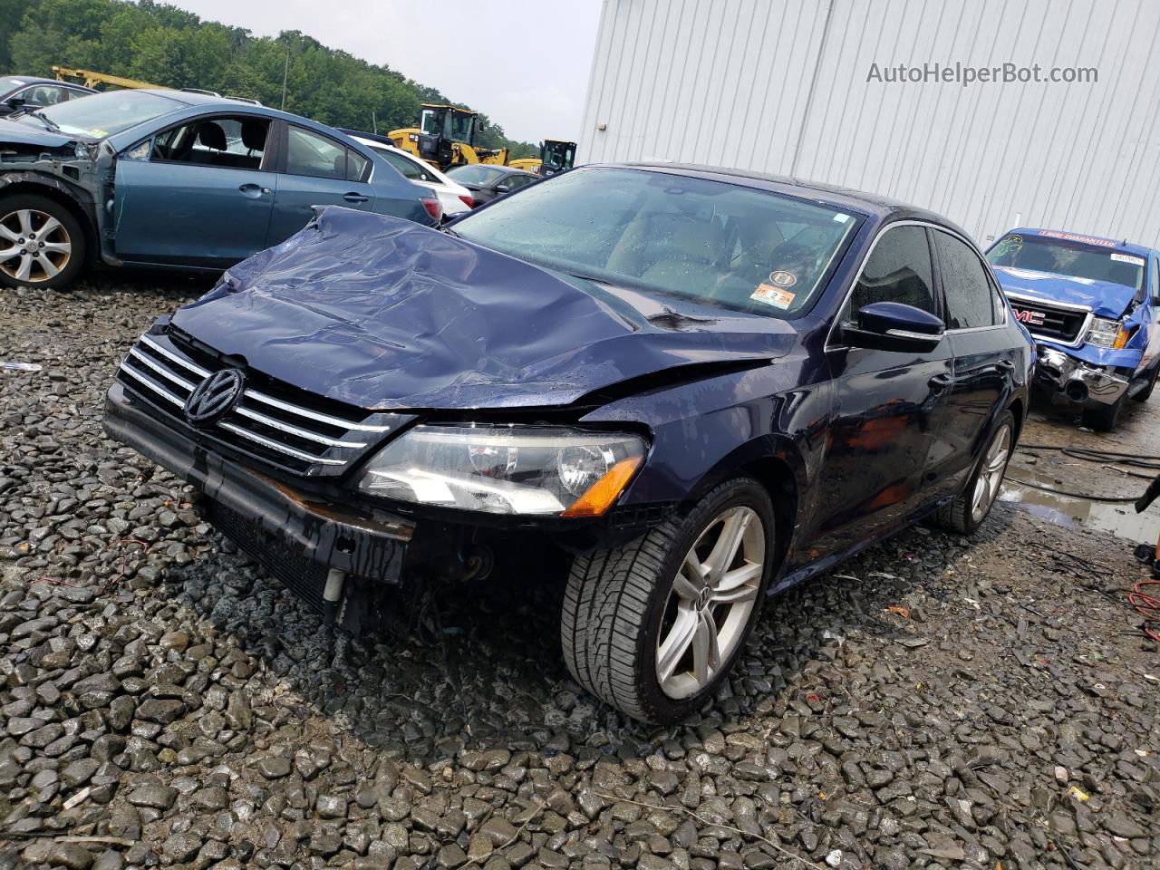 2013 Volkswagen Passat Se Blue vin: 1VWBM7A39DC027911