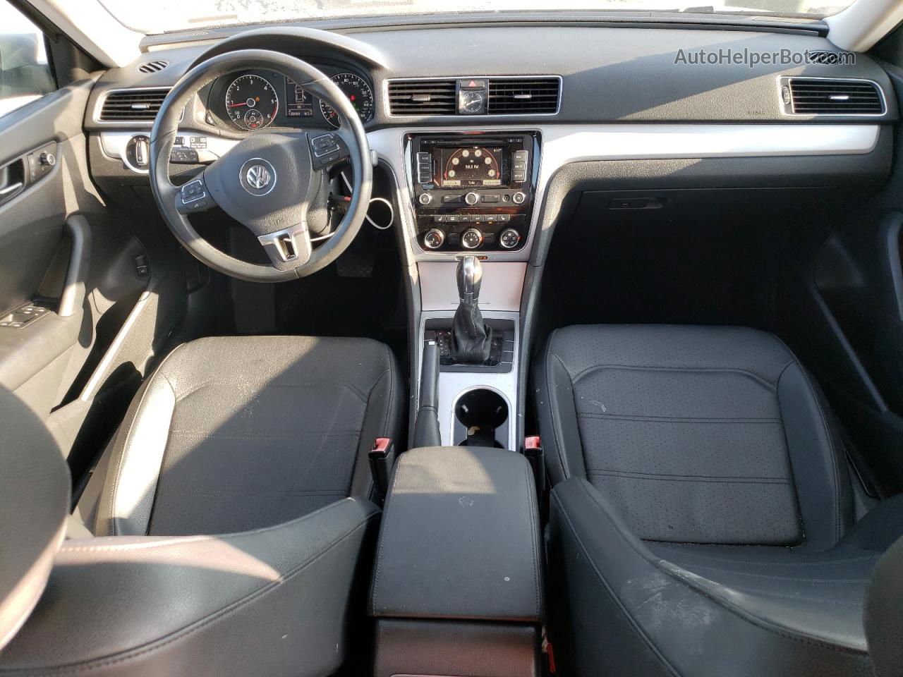 2013 Volkswagen Passat Se Серебряный vin: 1VWBN7A30DC009326