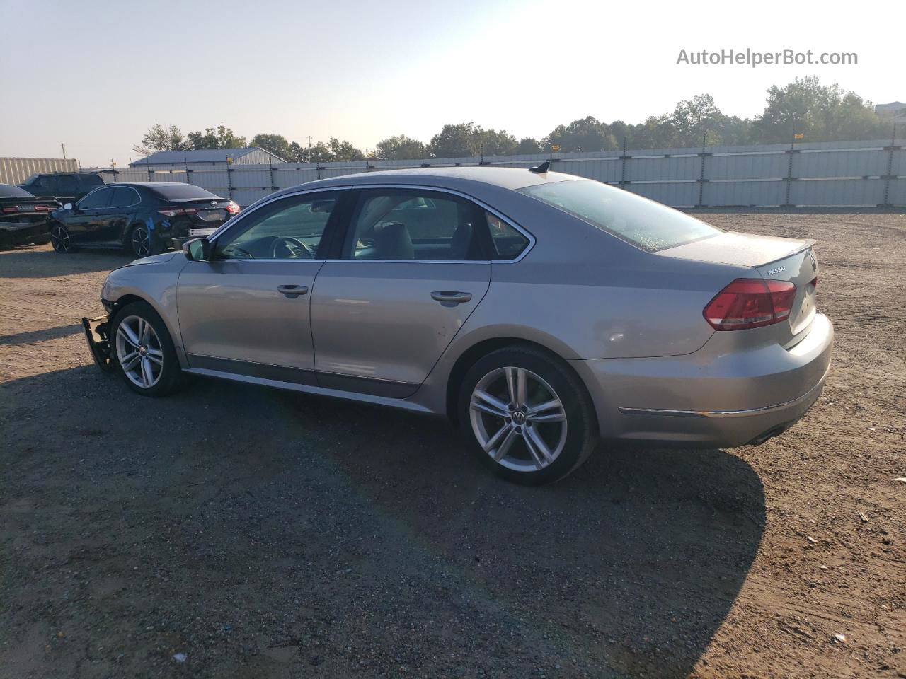 2013 Volkswagen Passat Se Silver vin: 1VWBN7A30DC009326