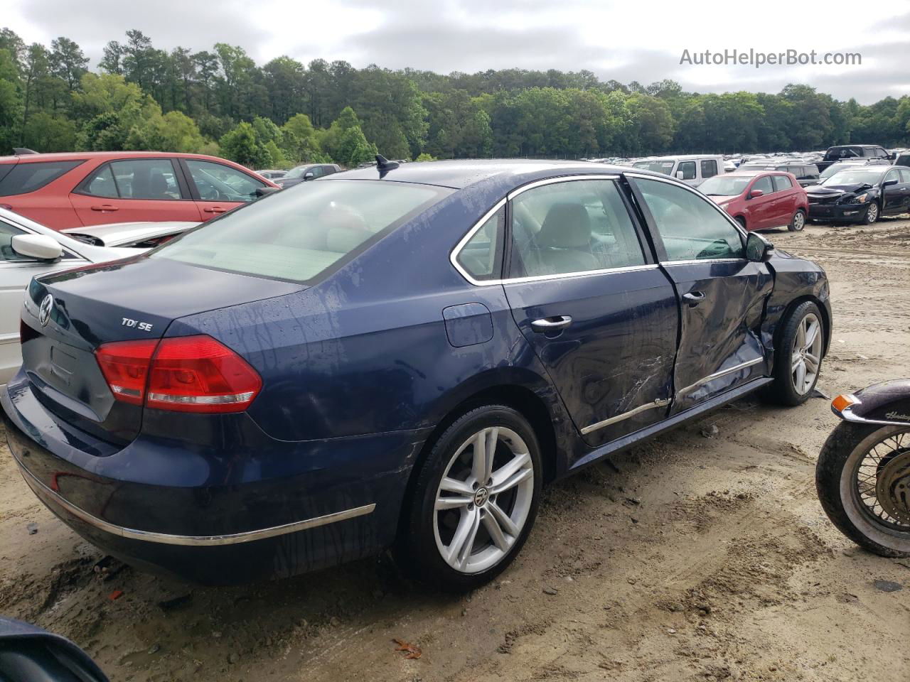 2013 Volkswagen Passat Se Blue vin: 1VWBN7A30DC102007