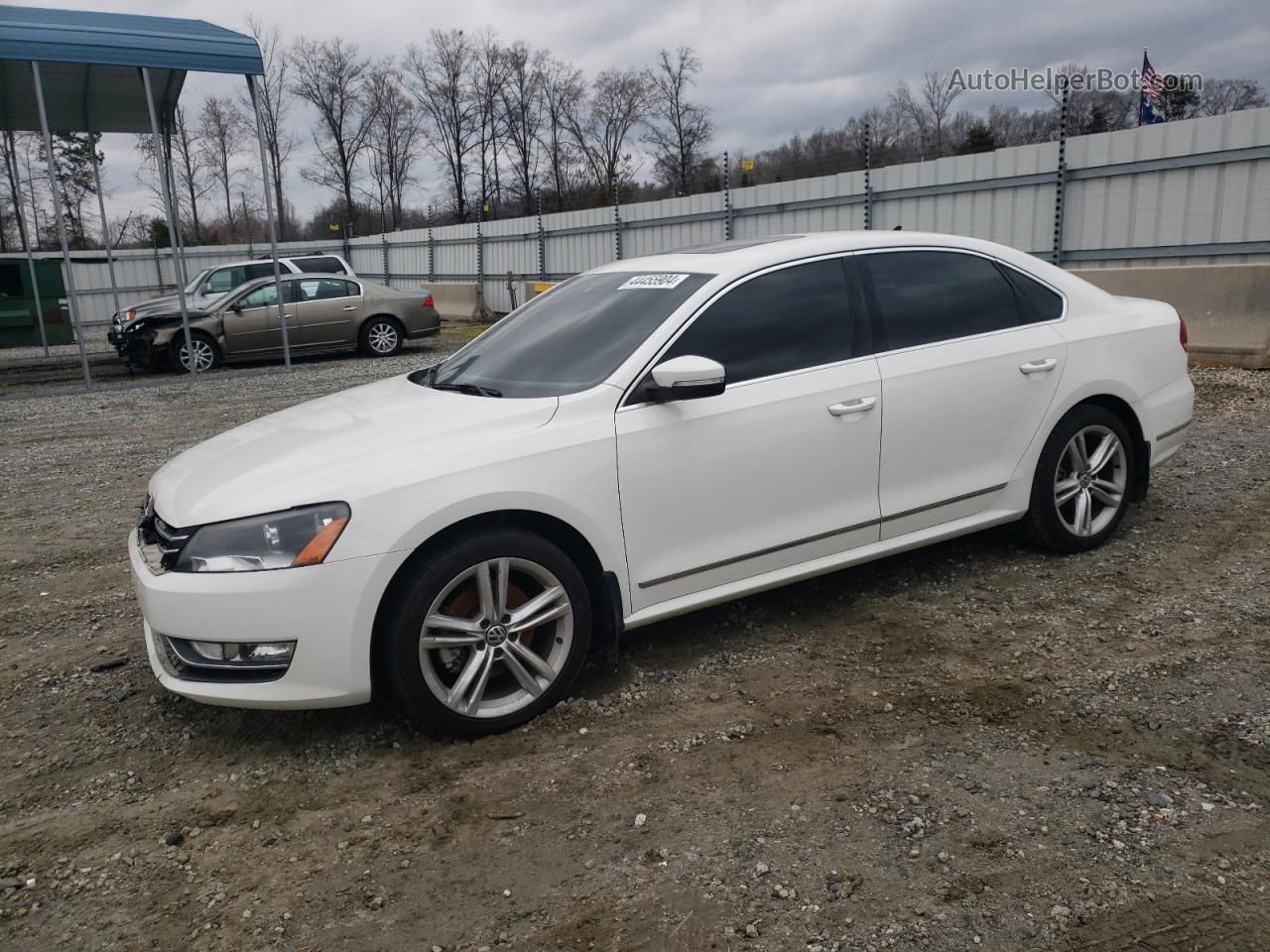 2014 Volkswagen Passat Se White vin: 1VWBN7A30EC079653