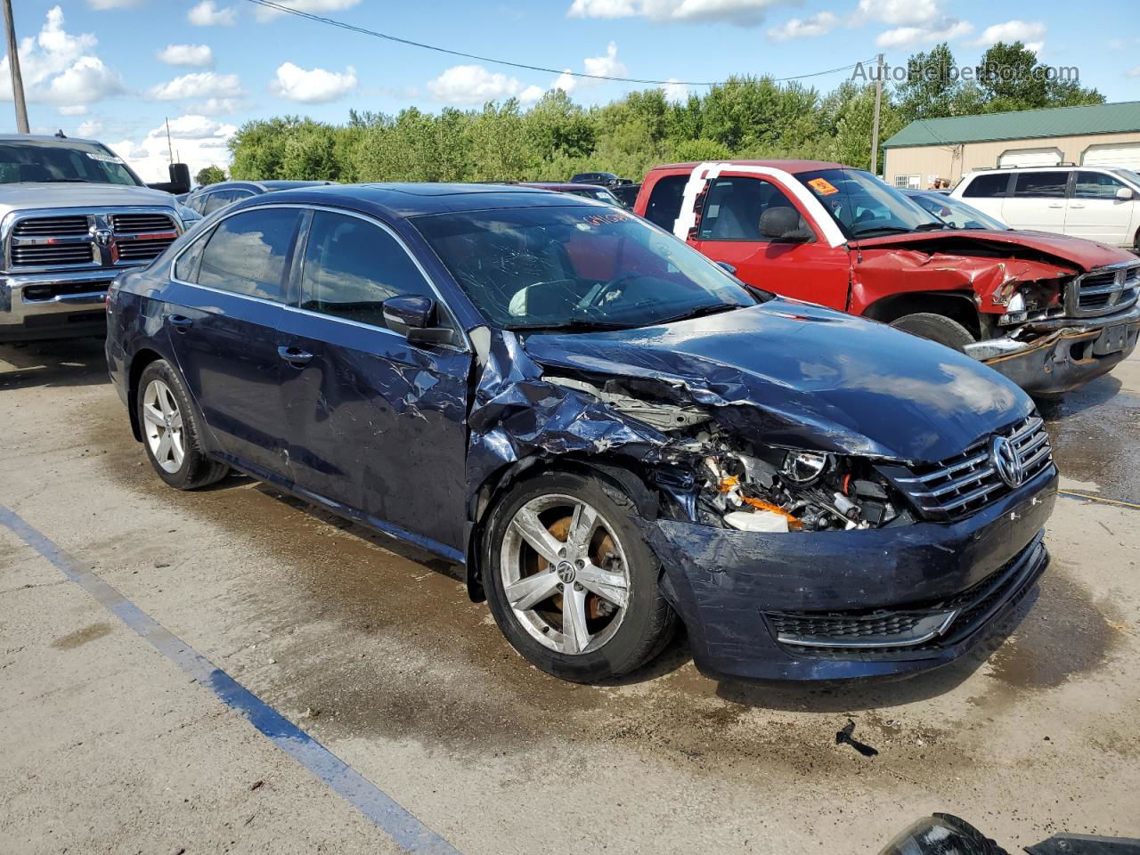 2013 Volkswagen Passat Se Blue vin: 1VWBN7A31DC035336