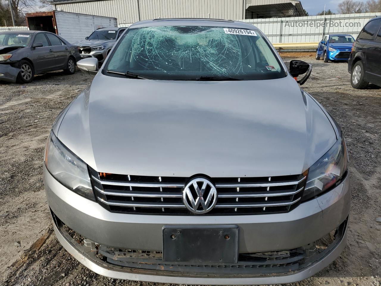 2012 Volkswagen Passat Se Серебряный vin: 1VWBN7A32CC094796