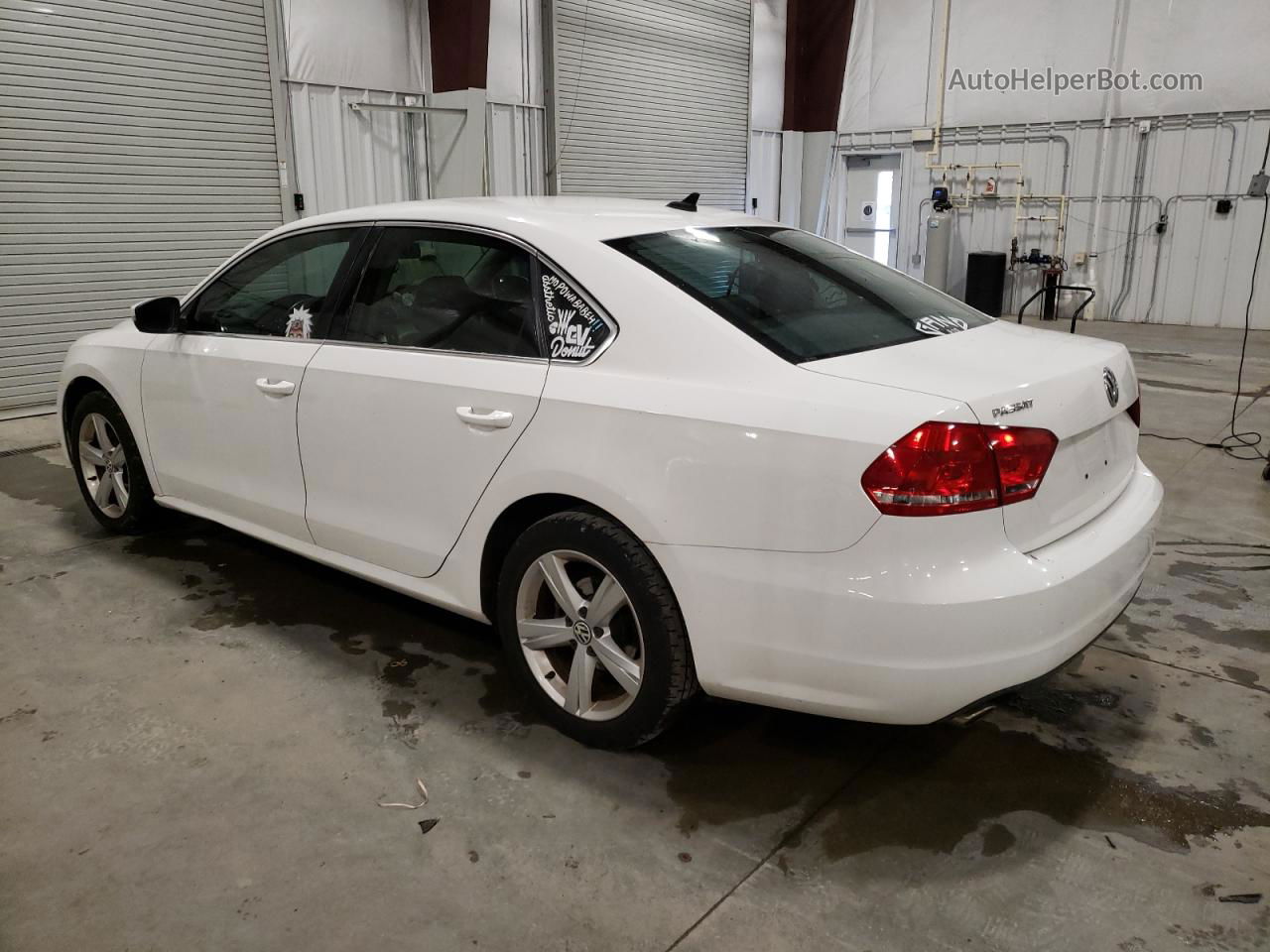 2013 Volkswagen Passat Se White vin: 1VWBN7A32DC039007