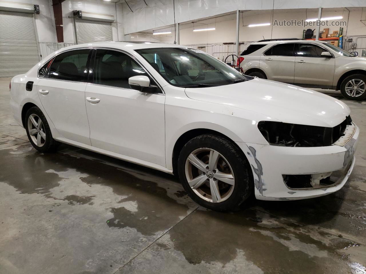 2013 Volkswagen Passat Se Белый vin: 1VWBN7A32DC039007