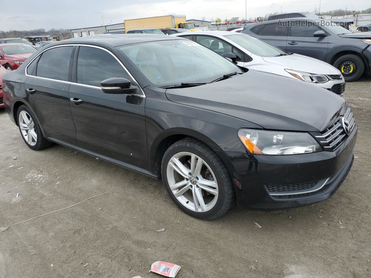 2014 Volkswagen Passat Se Черный vin: 1VWBN7A32EC038389