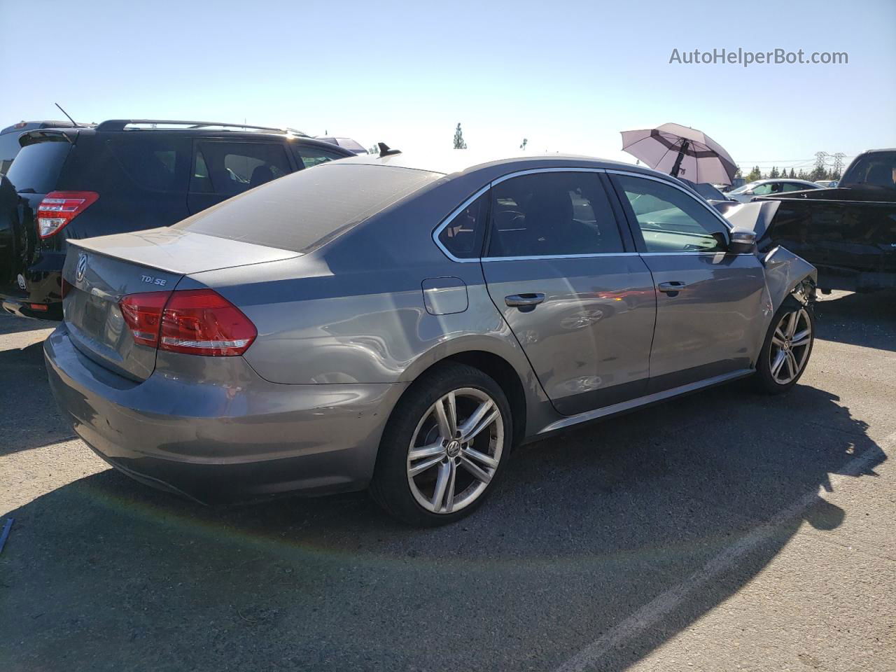 2014 Volkswagen Passat Se Gray vin: 1VWBN7A32EC094445