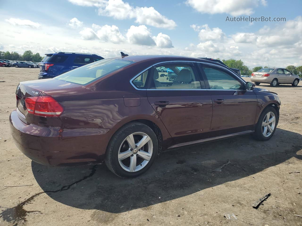 2013 Volkswagen Passat Se Burgundy vin: 1VWBN7A33DC145126