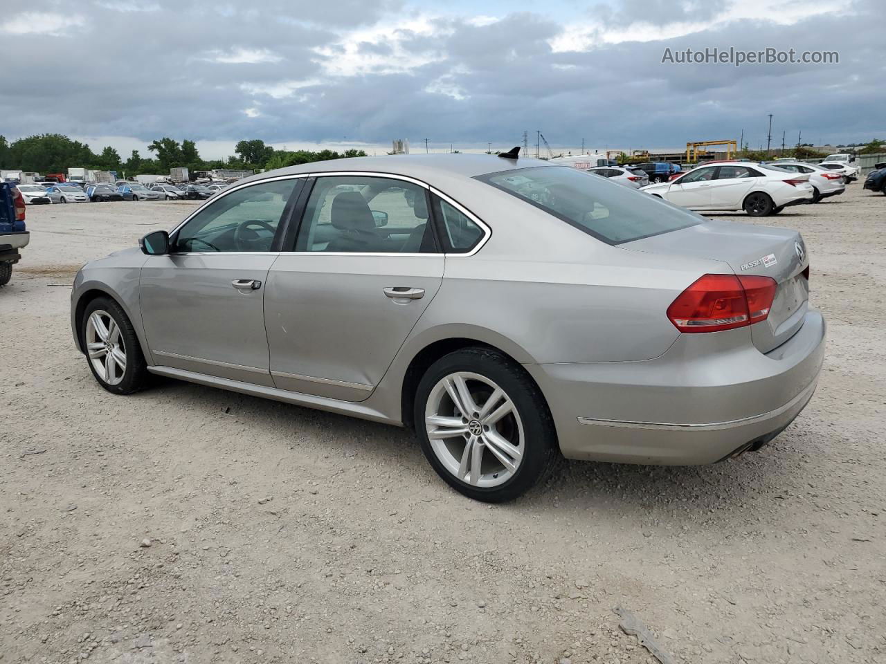 2013 Volkswagen Passat Se Silver vin: 1VWBN7A34DC001133