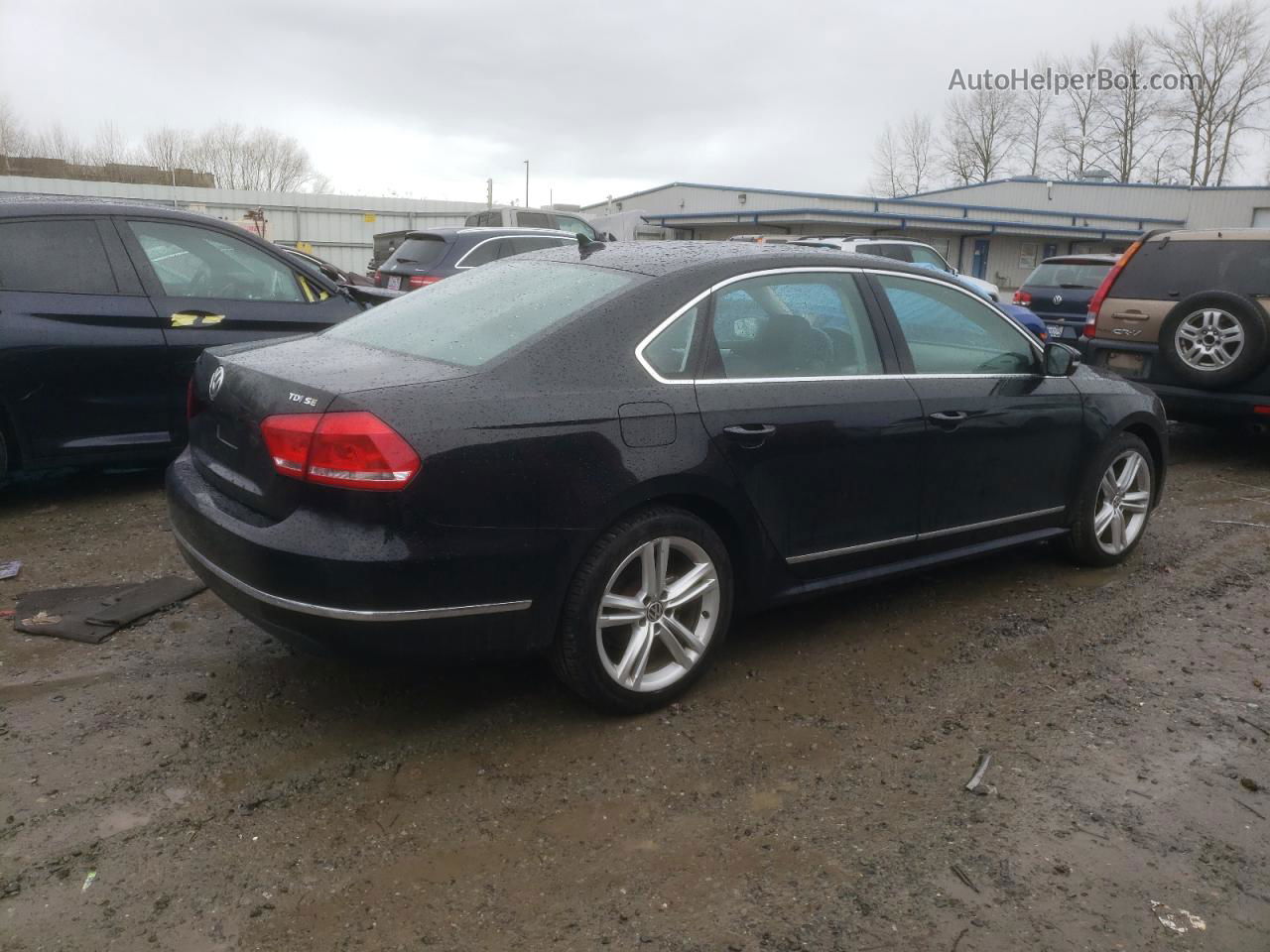 2013 Volkswagen Passat Se Черный vin: 1VWBN7A34DC002864