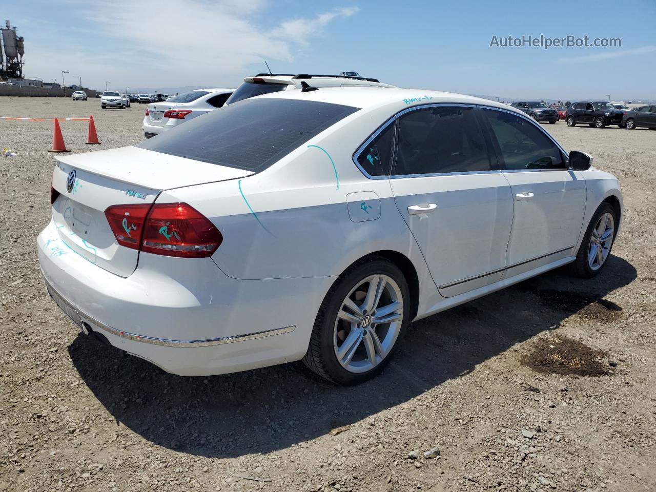 2014 Volkswagen Passat Se Белый vin: 1VWBN7A34EC067313