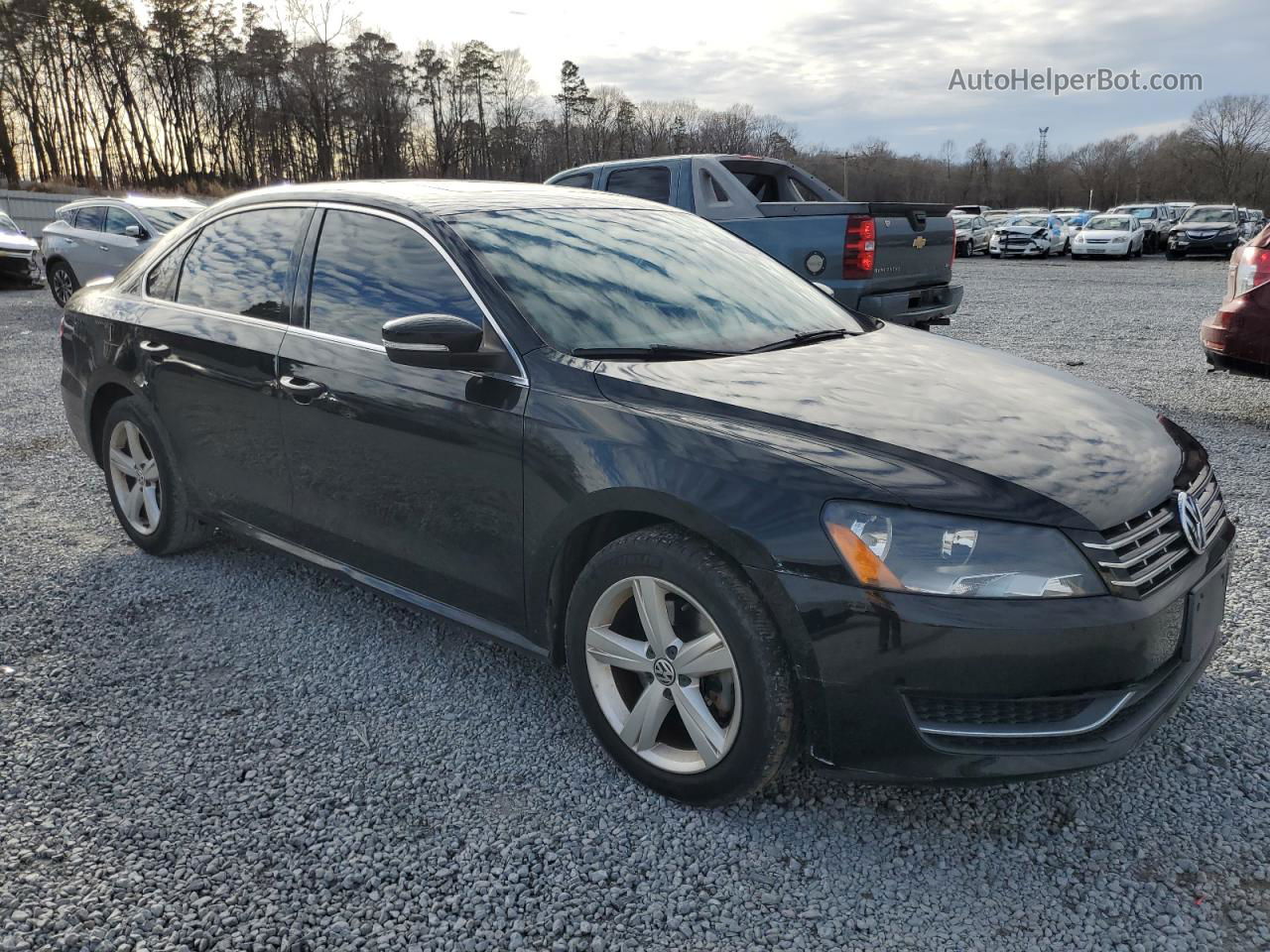 2013 Volkswagen Passat Se Black vin: 1VWBN7A35DC004672