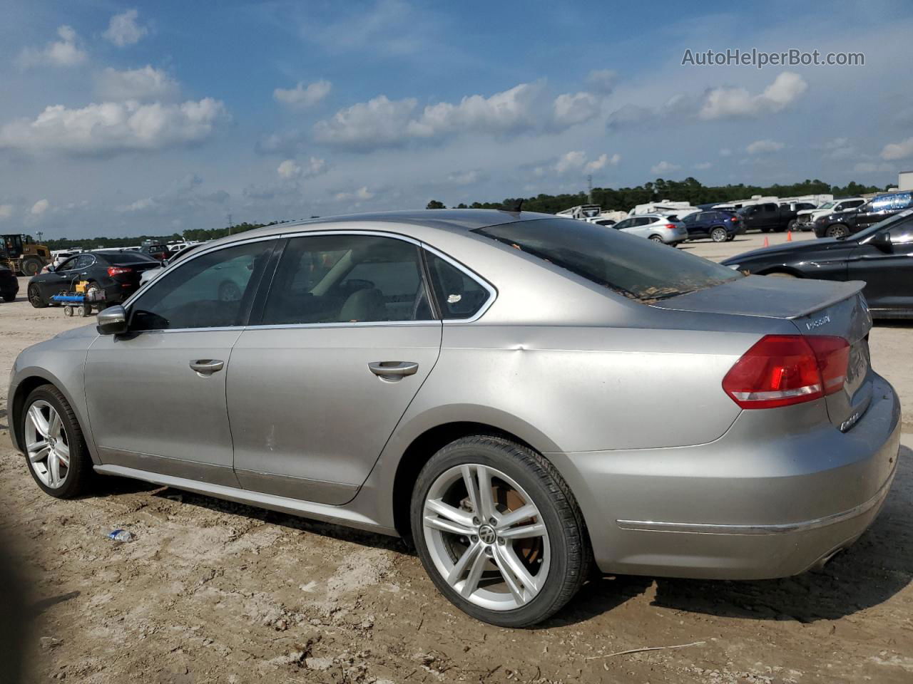 2012 Volkswagen Passat Se Silver vin: 1VWBN7A36CC043981