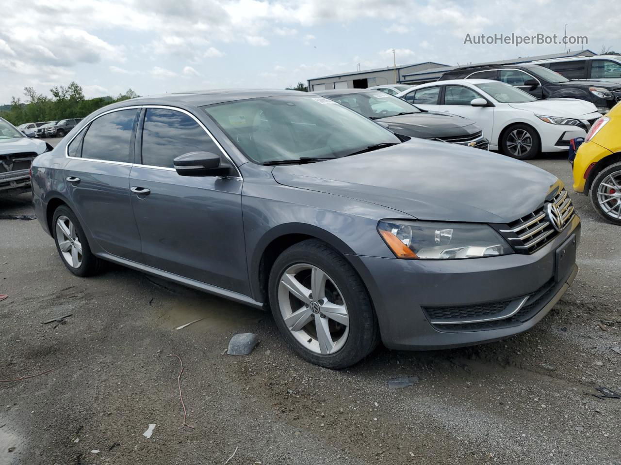 2013 Volkswagen Passat Se Gray vin: 1VWBN7A36DC057848