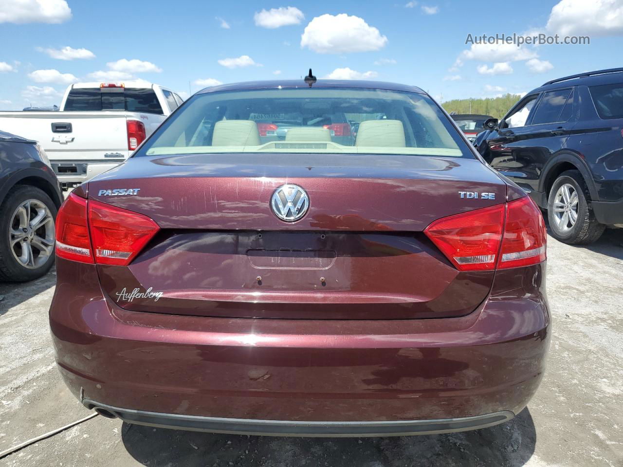 2013 Volkswagen Passat Se Burgundy vin: 1VWBN7A39DC005744