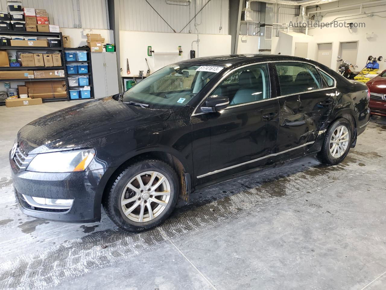 2013 Volkswagen Passat Se Black vin: 1VWBN7A39DC137712