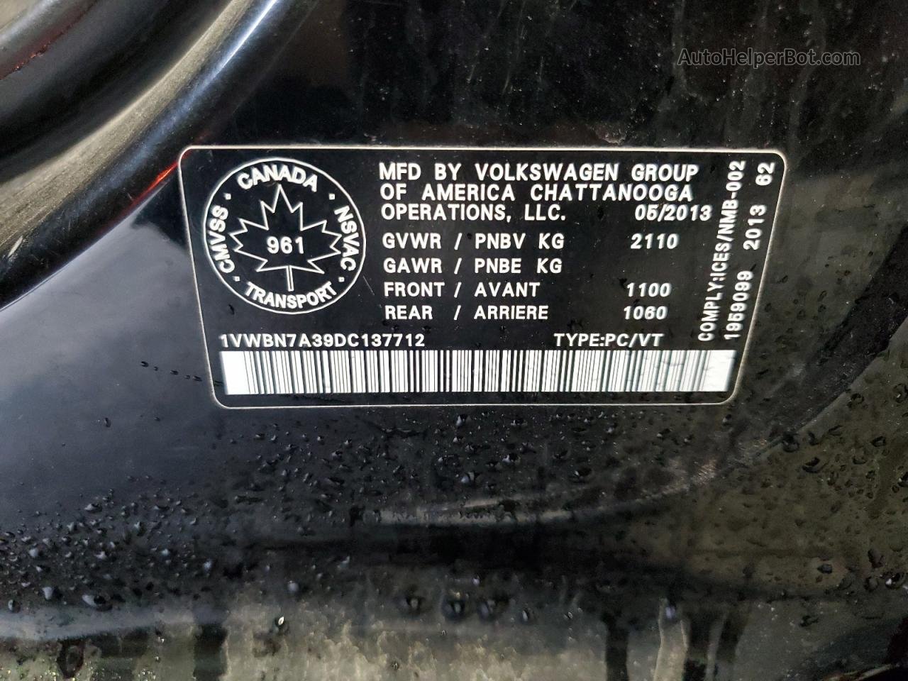 2013 Volkswagen Passat Se Black vin: 1VWBN7A39DC137712