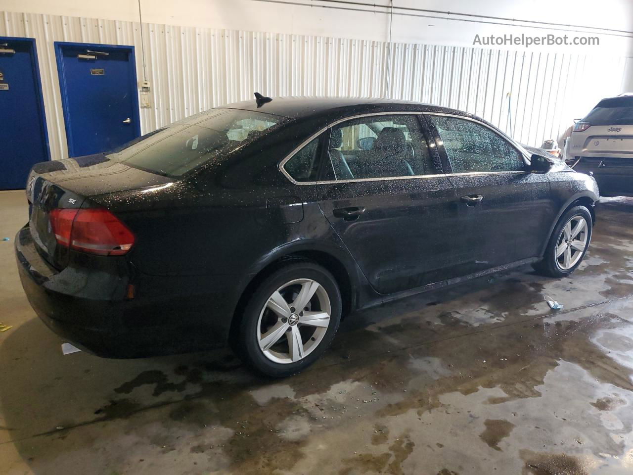 2012 Volkswagen Passat Se Black vin: 1VWBP7A30CC036177