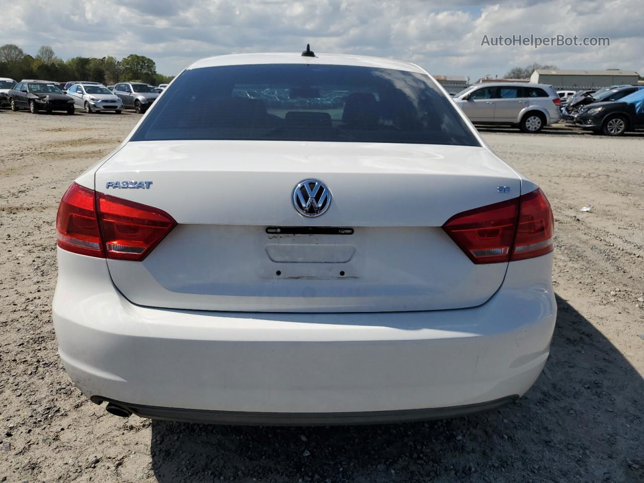 2012 Volkswagen Passat Se White vin: 1VWBP7A30CC082480