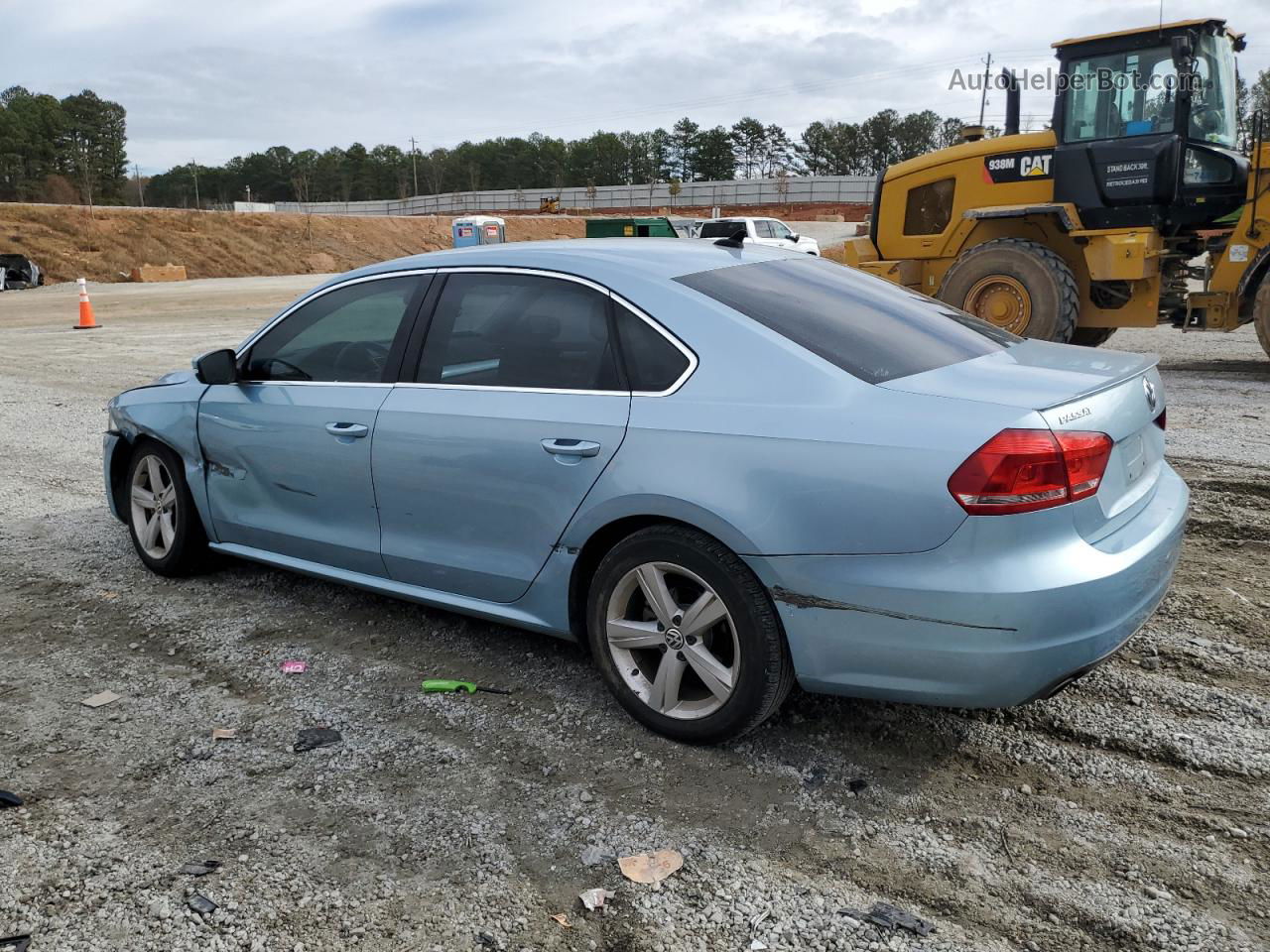 2013 Volkswagen Passat Se Blue vin: 1VWBP7A30DC026850