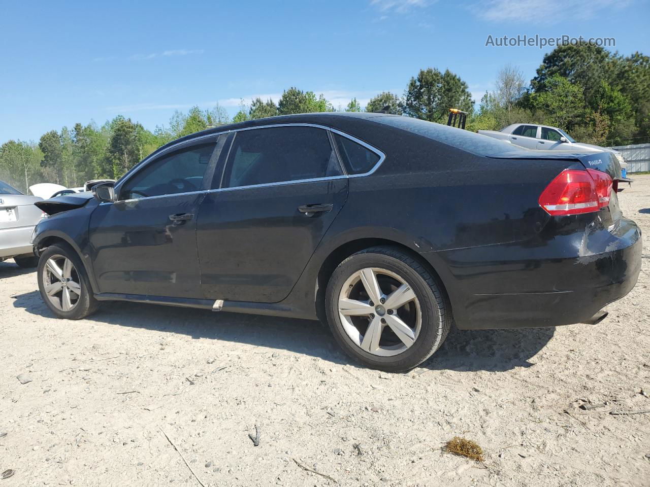 2013 Volkswagen Passat Se Черный vin: 1VWBP7A30DC072632