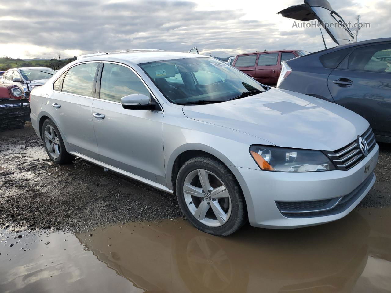 2013 Volkswagen Passat Se Silver vin: 1VWBP7A30DC097188