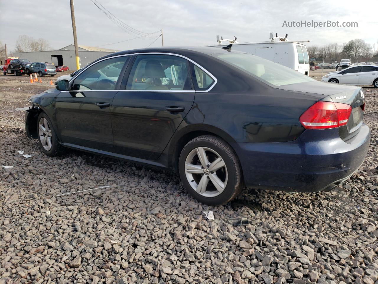 2013 Volkswagen Passat Se Black vin: 1VWBP7A31DC020071