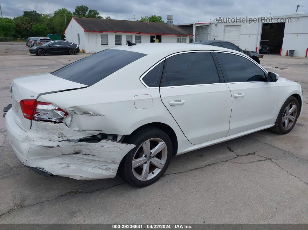 2013 Volkswagen Passat 2.5l Se White vin: 1VWBP7A31DC036089