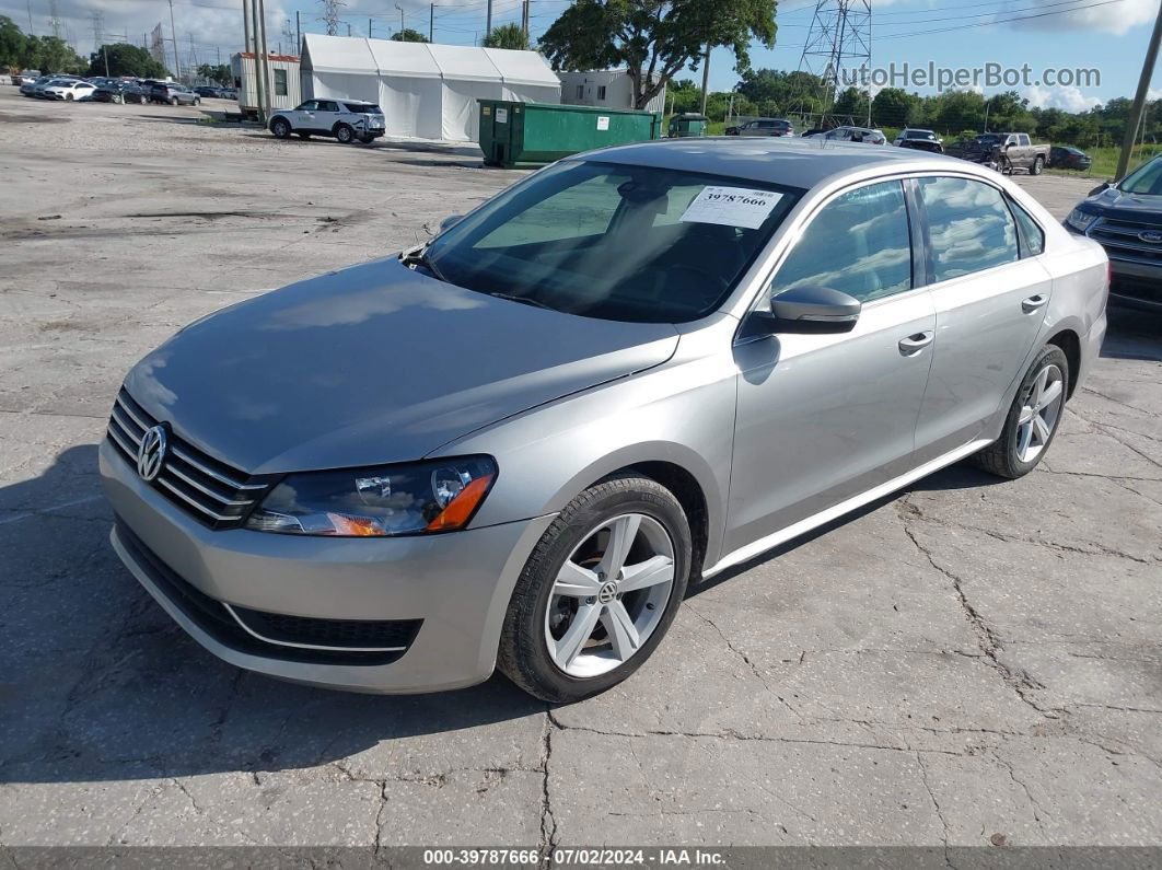 2013 Volkswagen Passat 2.5l Se Silver vin: 1VWBP7A31DC058917