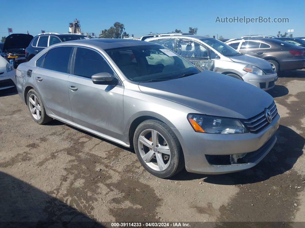 2012 Volkswagen Passat 2.5l Se Silver vin: 1VWBP7A32CC098261