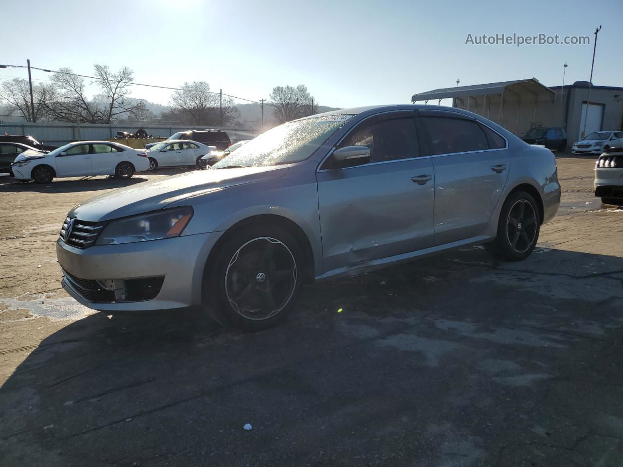 2013 Volkswagen Passat Se Серебряный vin: 1VWBP7A32DC014151