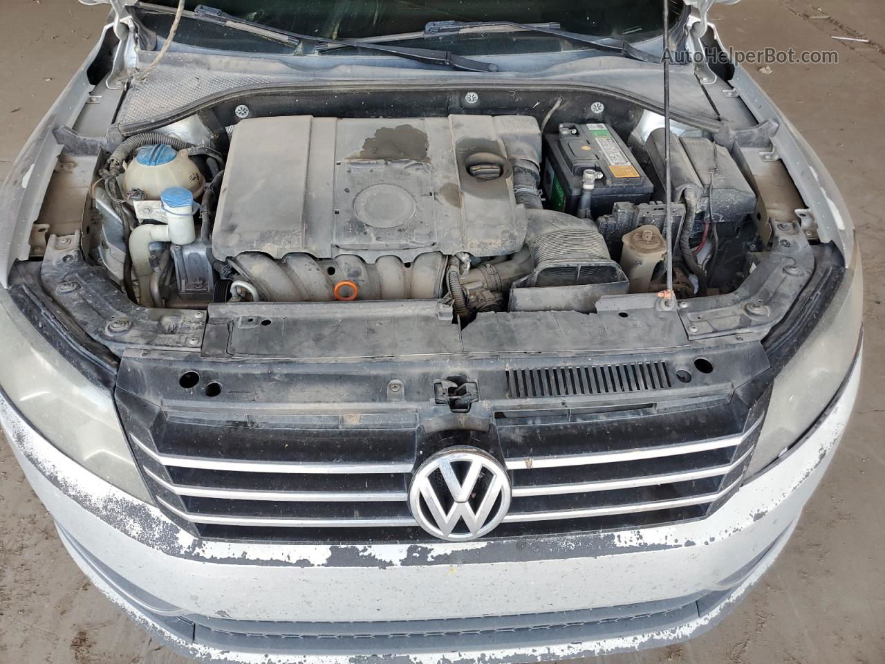 2013 Volkswagen Passat Se Серебряный vin: 1VWBP7A32DC067755