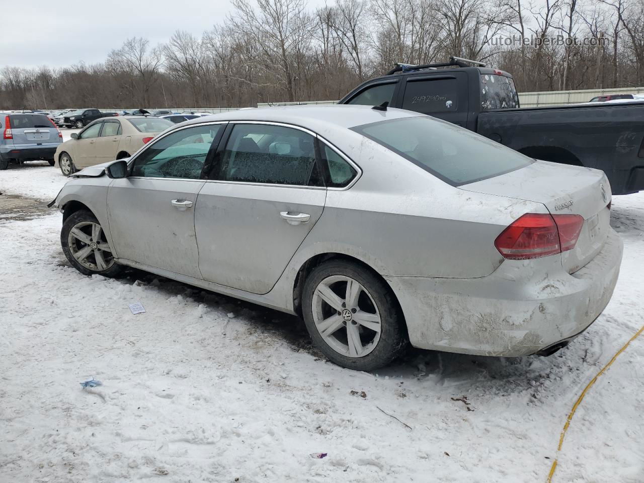 2013 Volkswagen Passat Se Серебряный vin: 1VWBP7A32DC086757