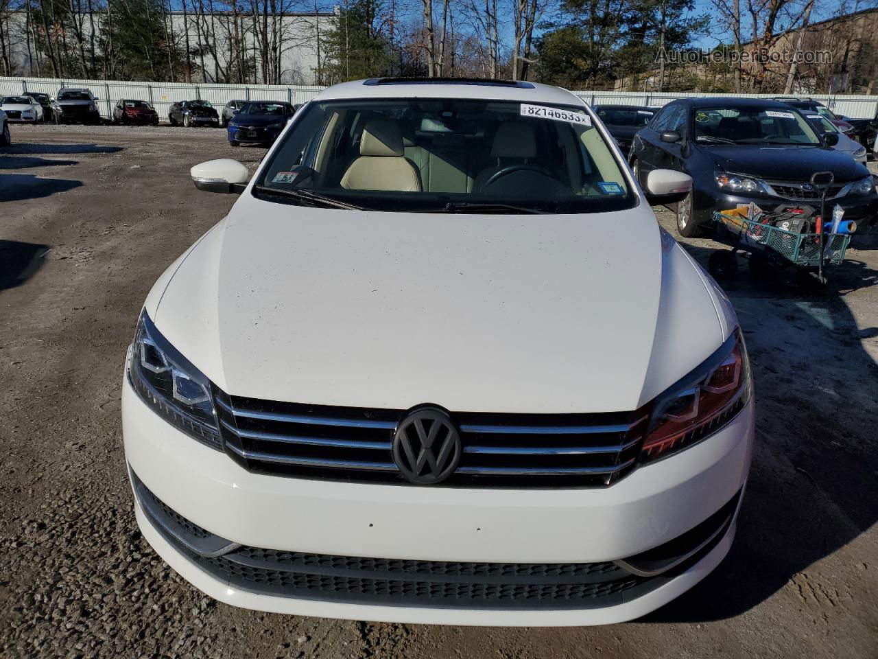 2013 Volkswagen Passat Se White vin: 1VWBP7A32DC102262