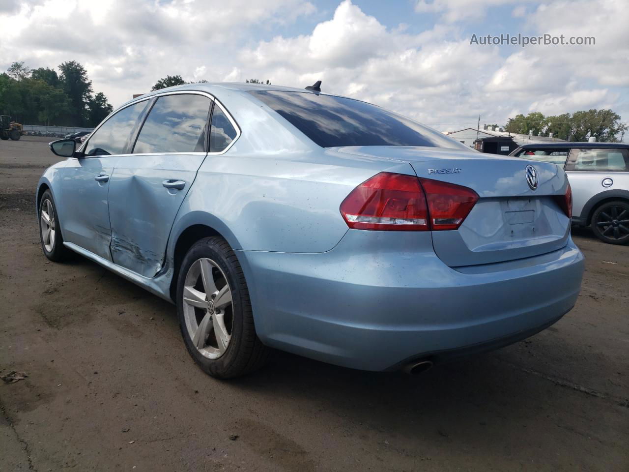 2012 Volkswagen Passat Se Blue vin: 1VWBP7A33CC039767