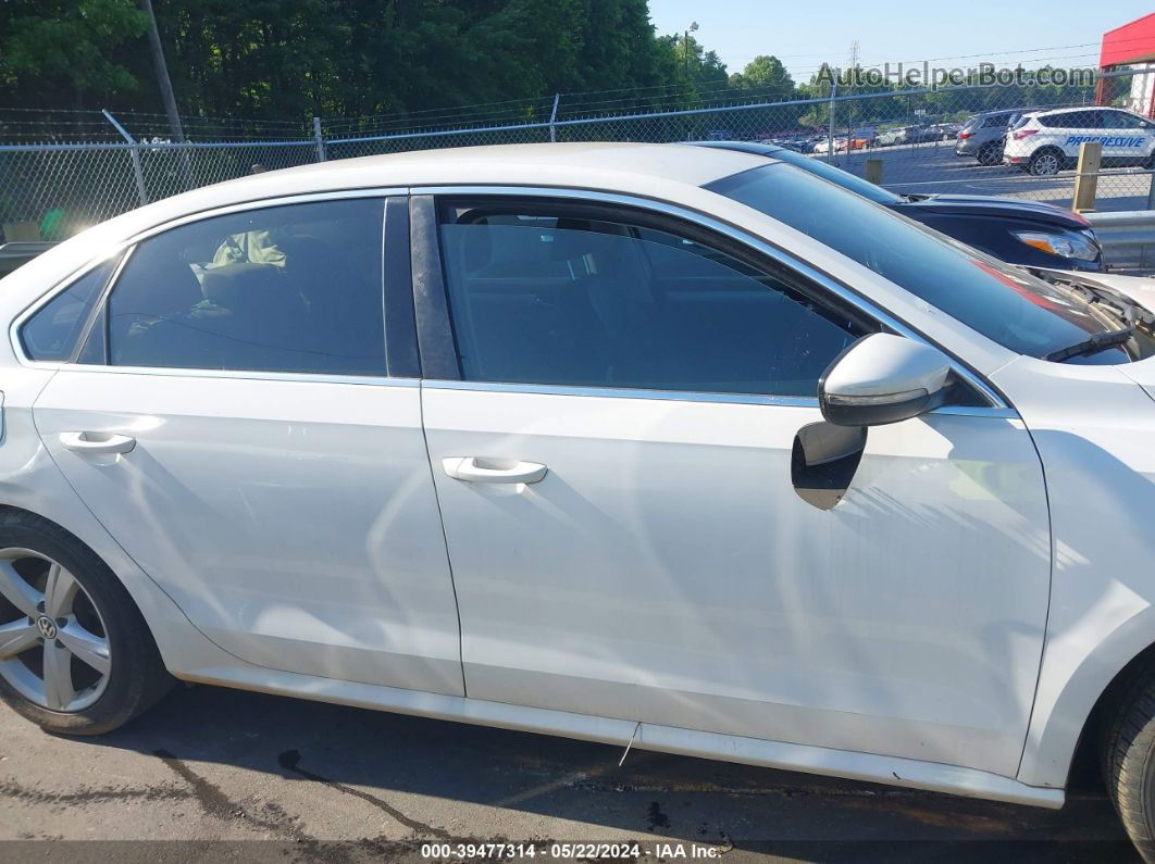 2012 Volkswagen Passat 2.5l Se White vin: 1VWBP7A33CC049425