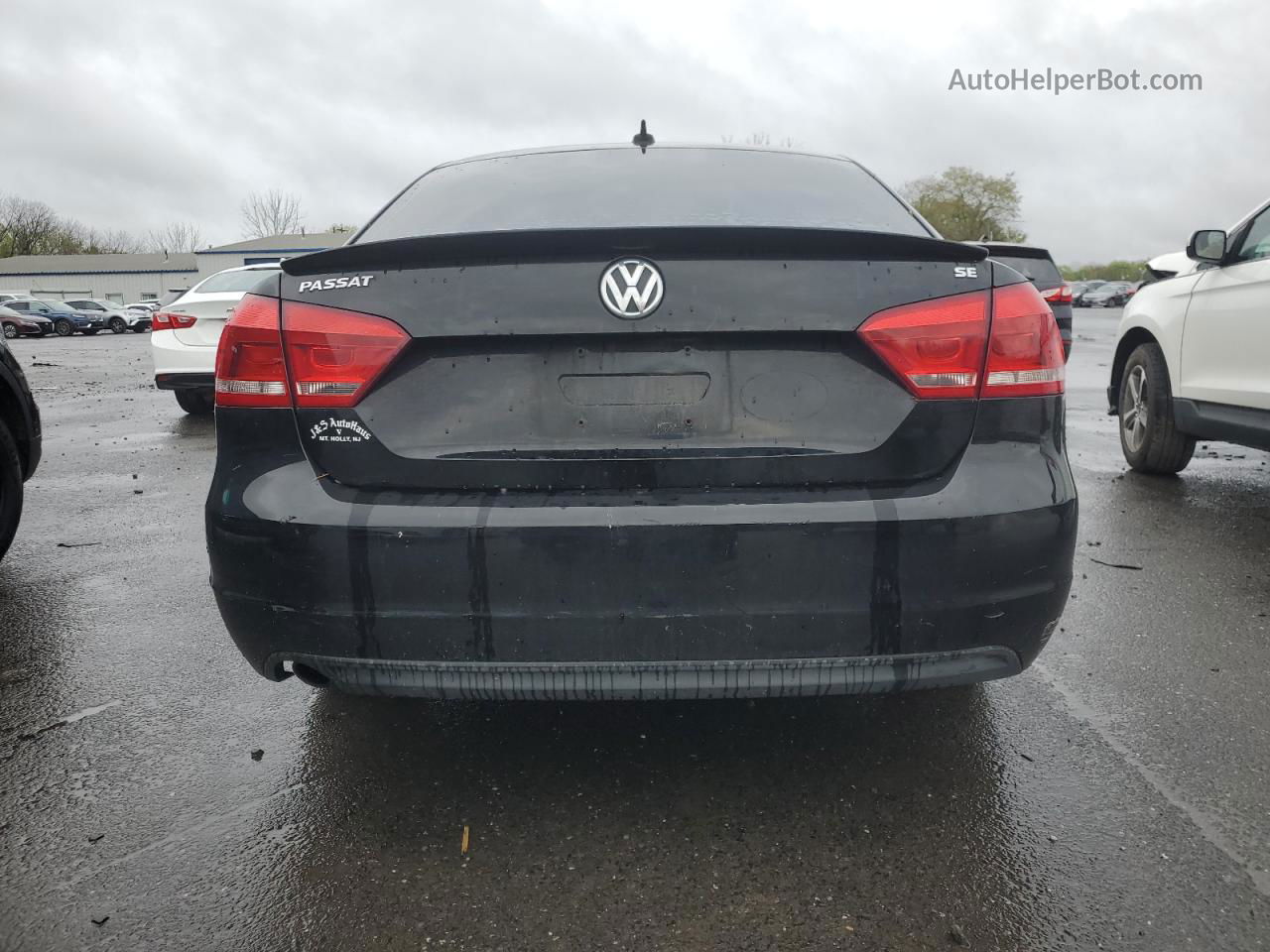 2013 Volkswagen Passat Se Черный vin: 1VWBP7A33DC135884